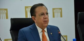 Banco Central y FMI revisan previsiones de economía dominicana