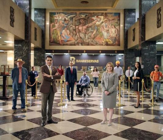 Banco de Reservas inicia campaña 80 años historia