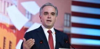 Ministro de Trabajo favorece revisar Ley de Seguridad Social