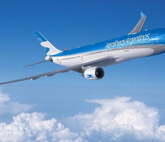 Aerolíneas Argentinas reanuda sus operaciones a RD