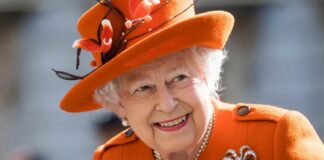 La reina Isabel II, positivo por COVID-19