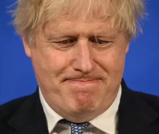 Boris Johnson: 4 crisis que llevaron a la caída del primer ministro de Reino Unido