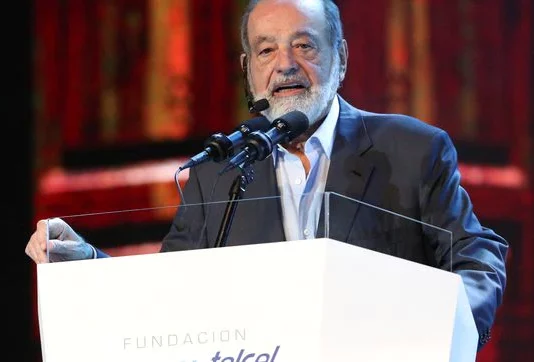 Carlos Slim propone una jornada laboral de tres días con una condición