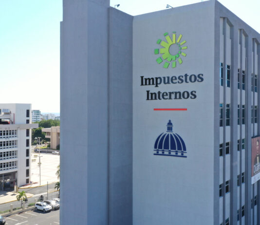 DGII recauda más de RD 74,000 millones en abril del 2023