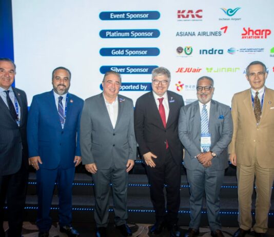 Héctor Porcella proyecta logros de República Dominicana en evento mundial de la OACI