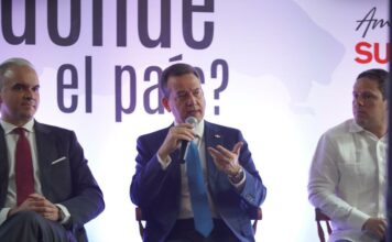 Ministro Bisonó detalla logros económicos y perspectivas del país en Foros Business de Gala Media Group