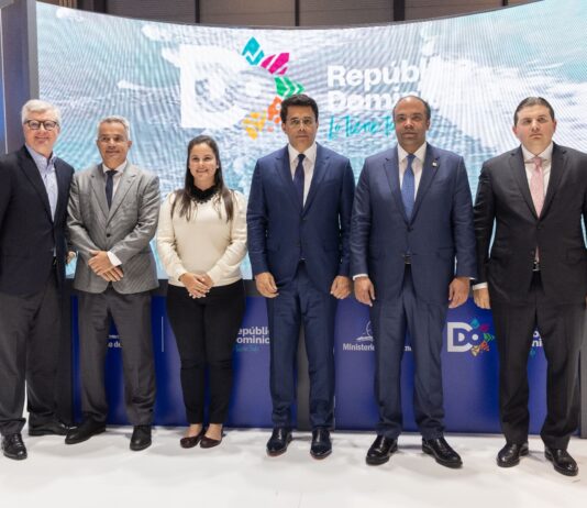 Formalizan acuerdo para construir dos hoteles en Punta Bergantín por más de 200 millones de dólares